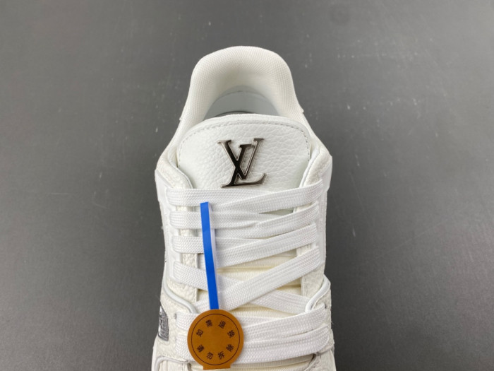 LV snekaers 283