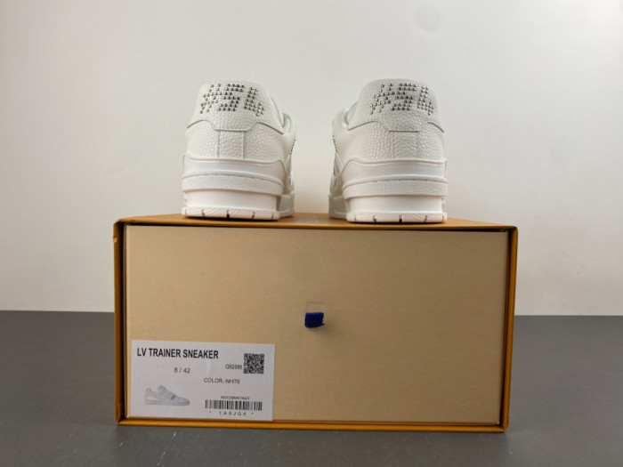 LV snekaers 283