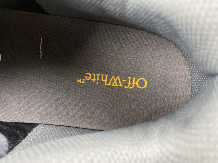 OFF-WHITE -91