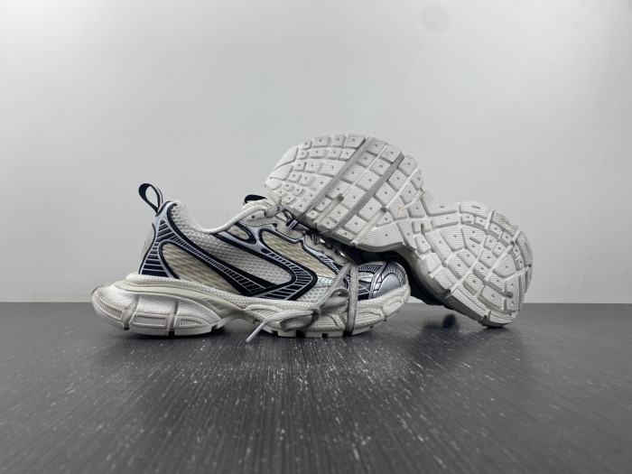 IAGA -PHANTOM SNEAKER-23
