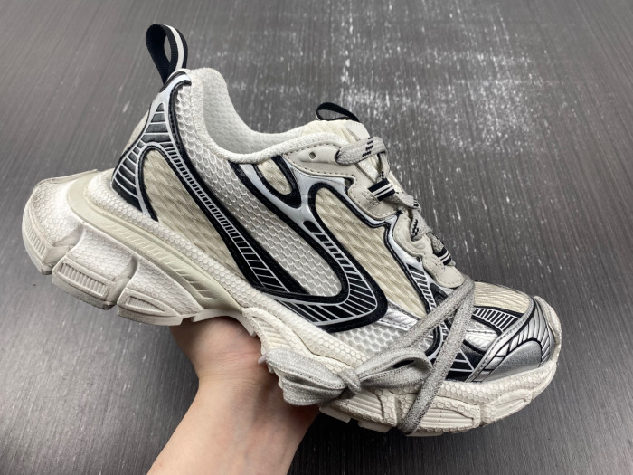 IAGA -PHANTOM SNEAKER-23