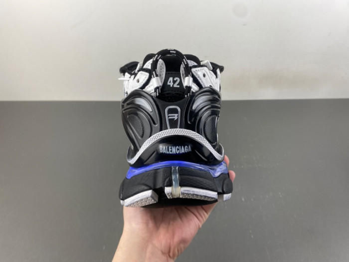 SNEAKER RUNNER 55