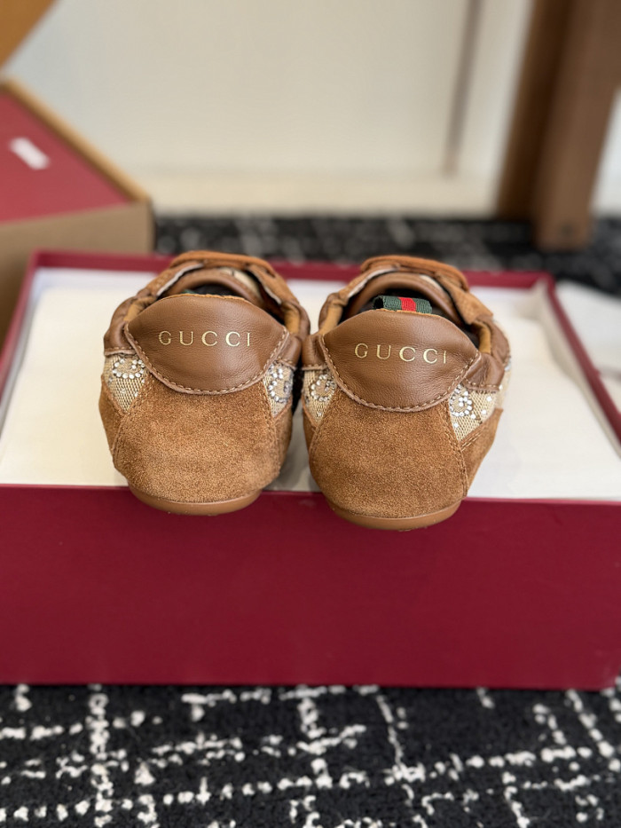 Gvc*1 SNEAKER 119