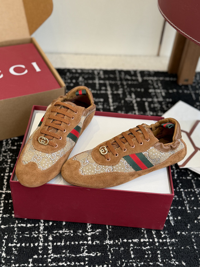 Gvc*1 SNEAKER 119