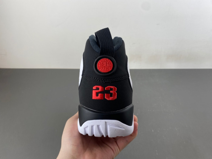 Air Jordan 9