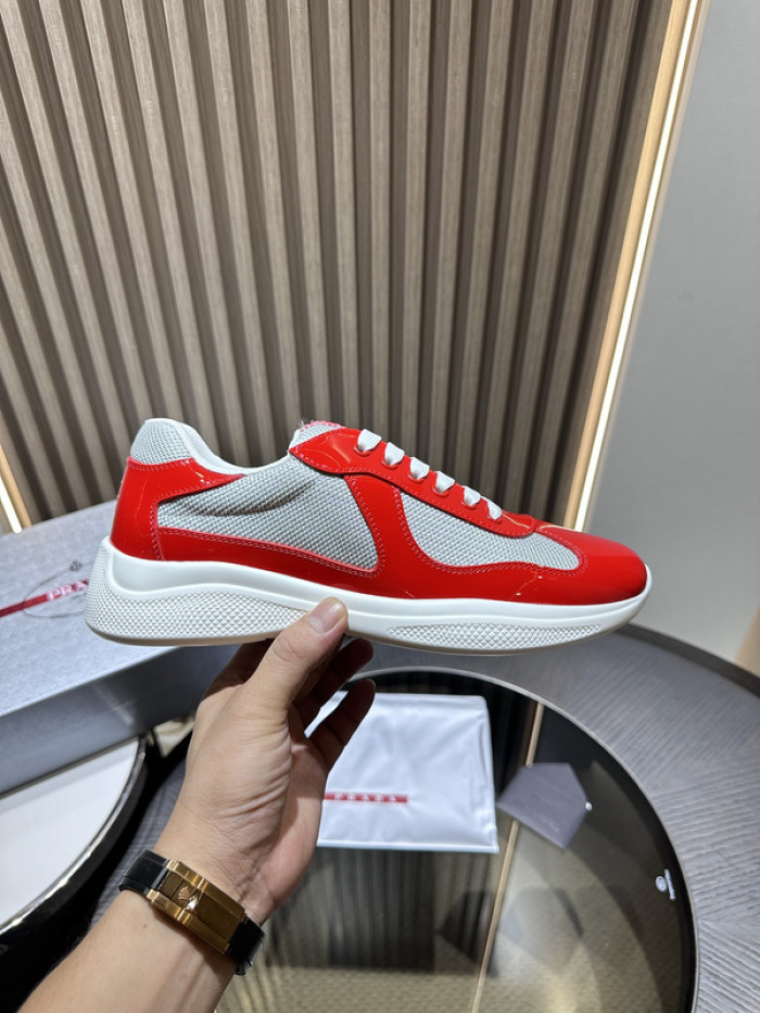 Prada 032