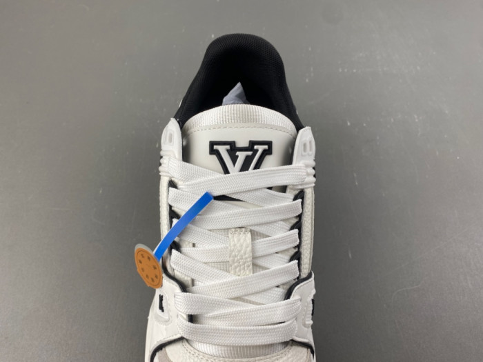 LV snekaers 289