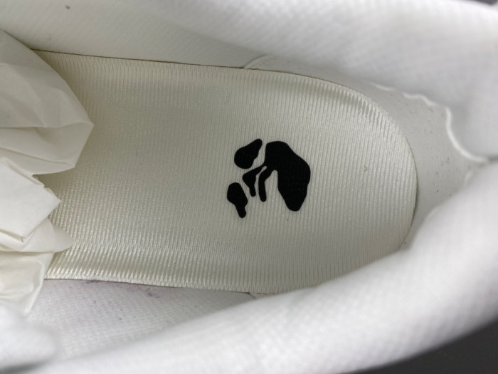 OFF-WHITE -83