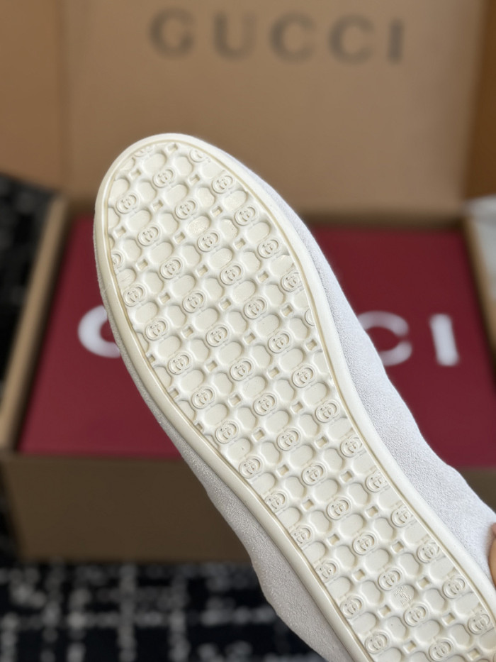 Gvc*1 SNEAKER 120