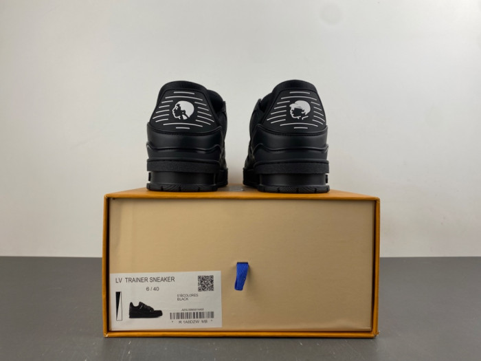 LV snekaers 291