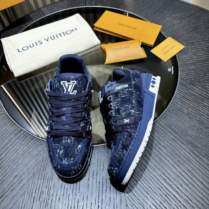 LV snekaers 233