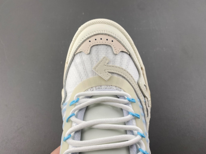 OFF-WHITE -89