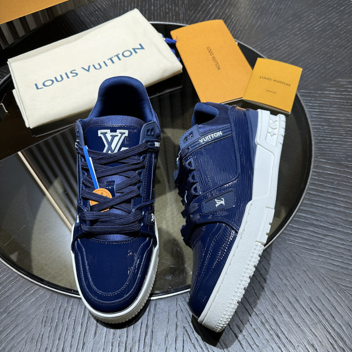 LV snekaers 264