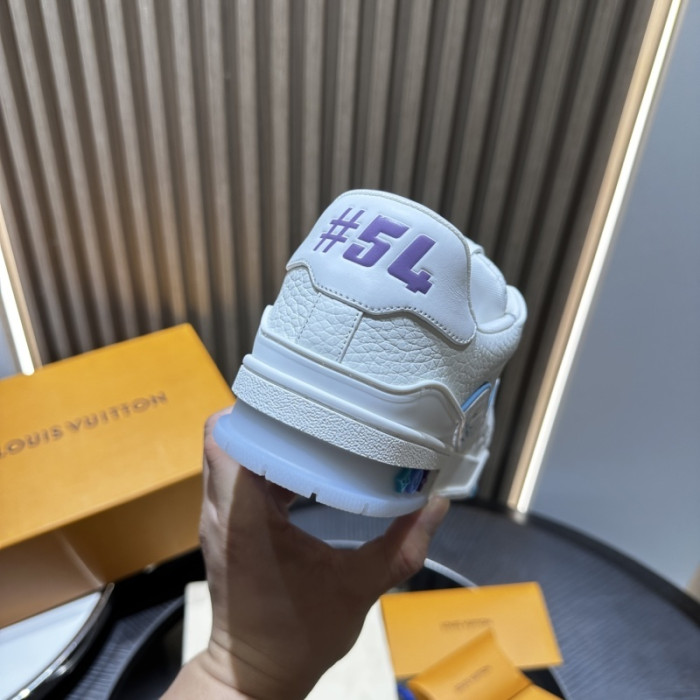 LV snekaers 238