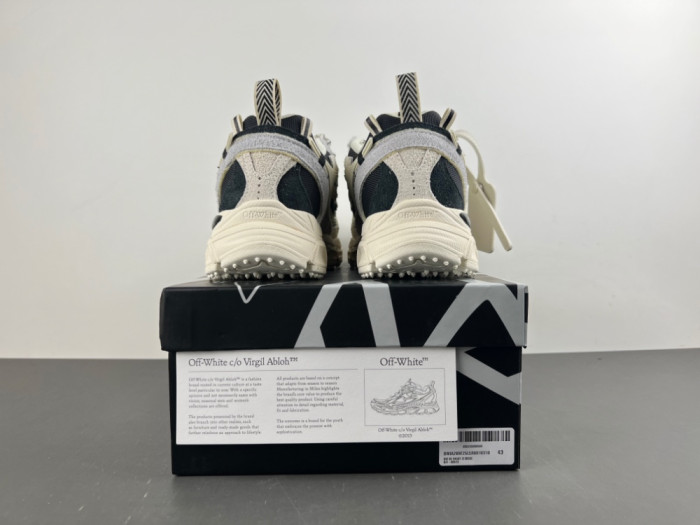 OFF-WHITE -81
