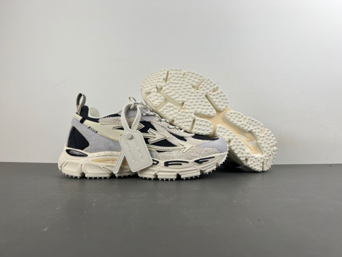 OFF-WHITE -81