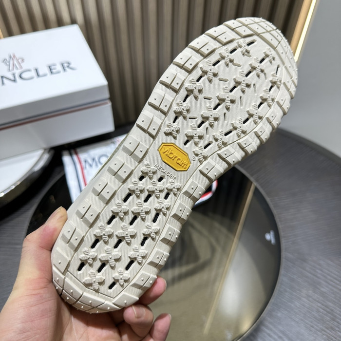 MONCLER SNEAKER 14