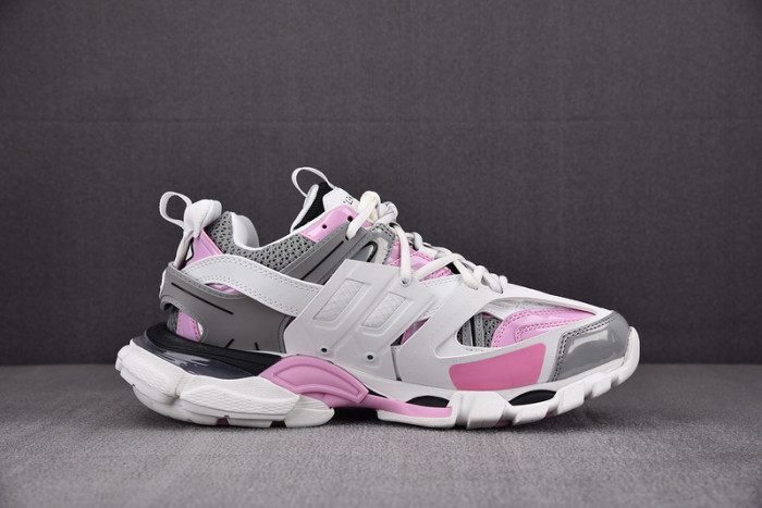 BALENCIAGA 32
