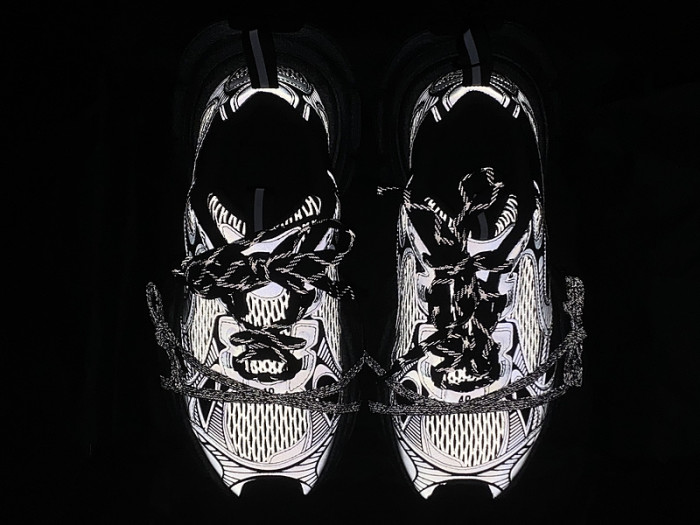 BALENCIAGA 23
