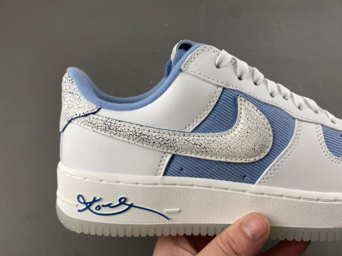 Nike x Kobe Bryant Air Force 1 Low 