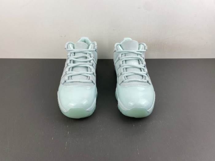 Jordan11-IW1882 300