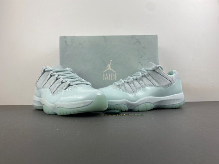 Jordan11-IW1882 300