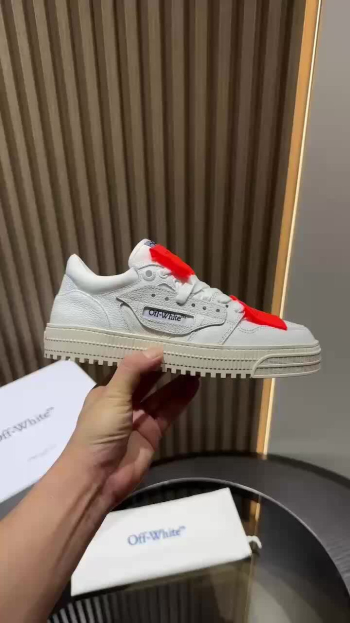 OFF-WHITE OW-71