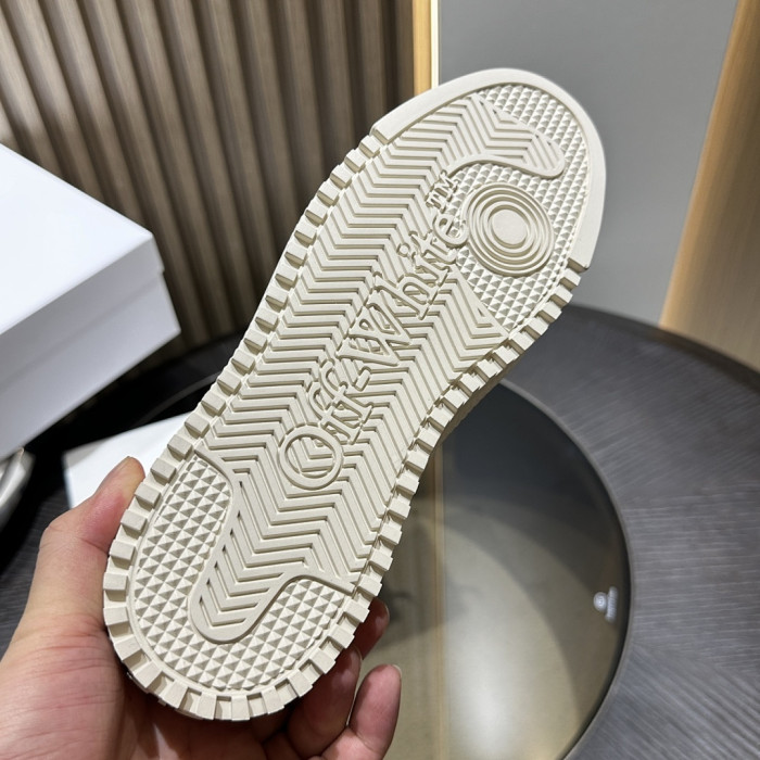 OFF-WHITE OW-71