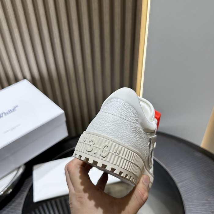 OFF-WHITE OW-71
