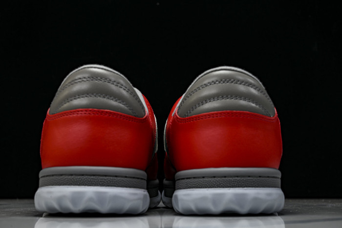 Gvc*1 SNEAKER 138