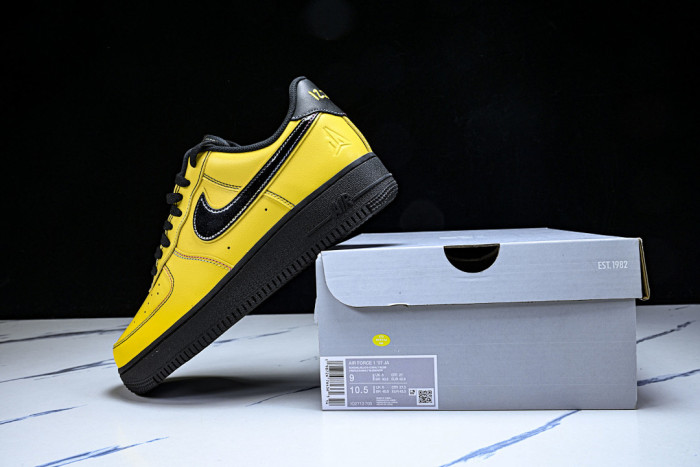 Nike Air Force 1