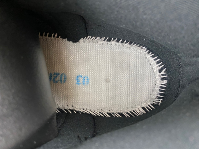 Jordan 12 Retro Bloodline-CT8013-003
