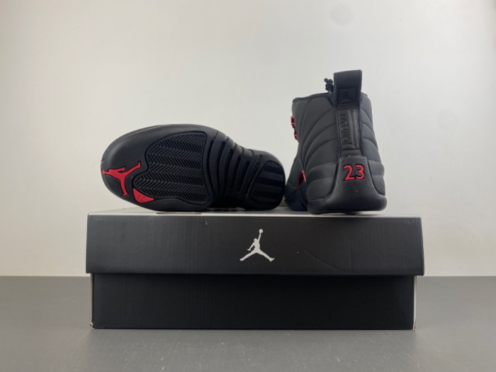 Jordan 12 Retro Bloodline-CT8013-003