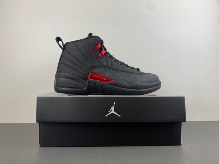 Jordan 12 Retro Bloodline-CT8013-003