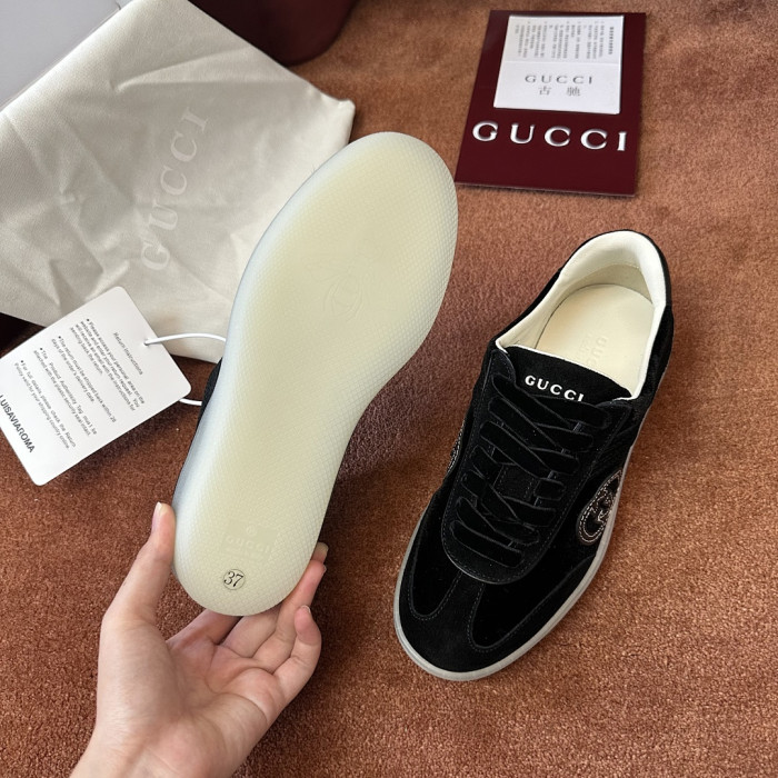 Gvc*1 SNEAKER 129
