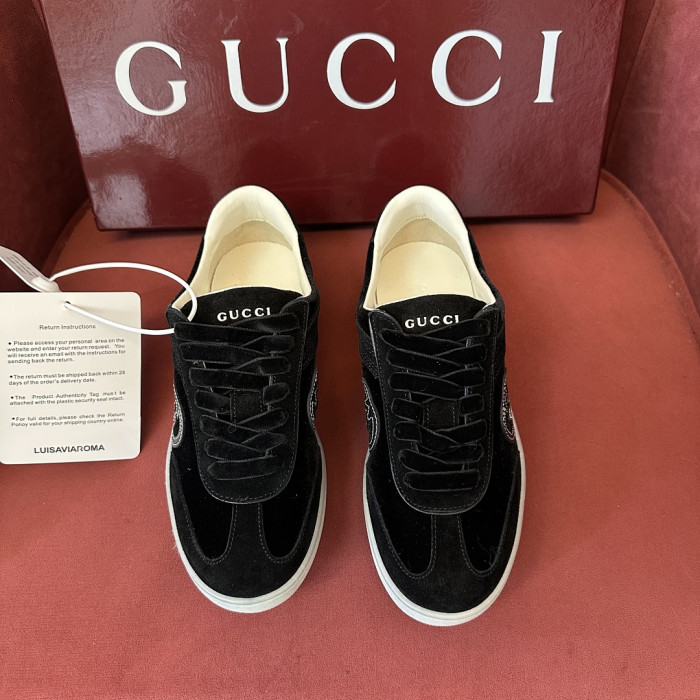 Gvc*1 SNEAKER 129
