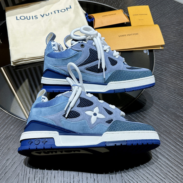 LV snekaers 250