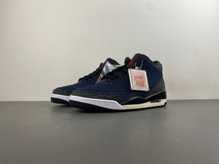 Air Jordan 3 x Levi