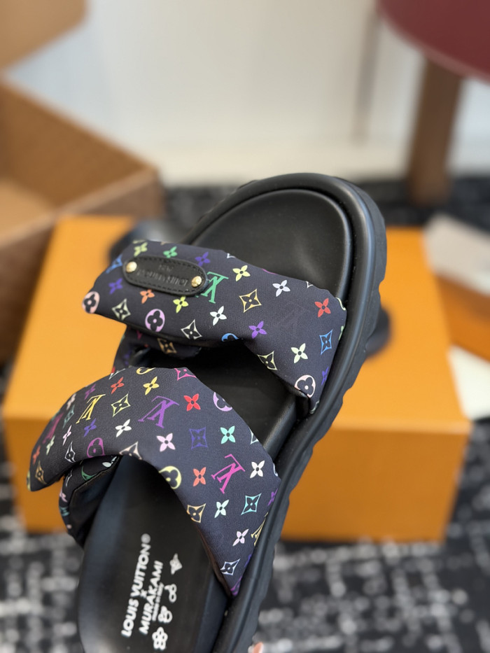 L&V sandal 83