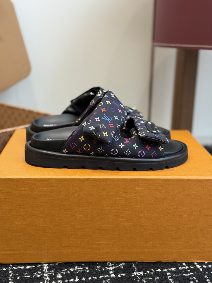 L&V sandal 83