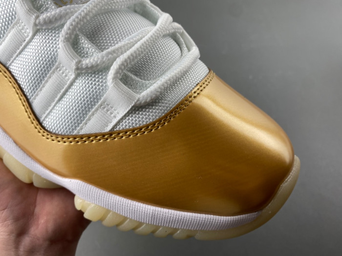Jordan 11 Retro Low Mother