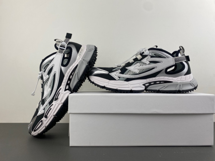 OFF-WHITE -104