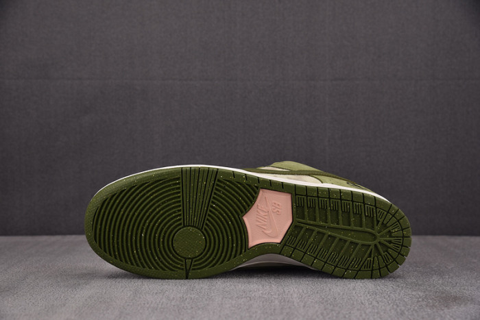 Yuto Horigome × NK SB Dunk Low Pro QS Matcha-HF8022-300