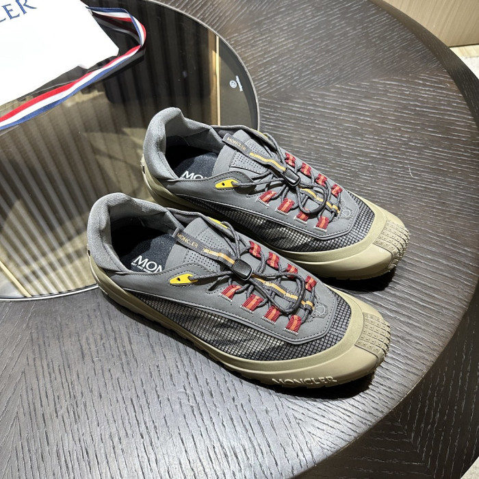 MONCLER SNEAKER 15