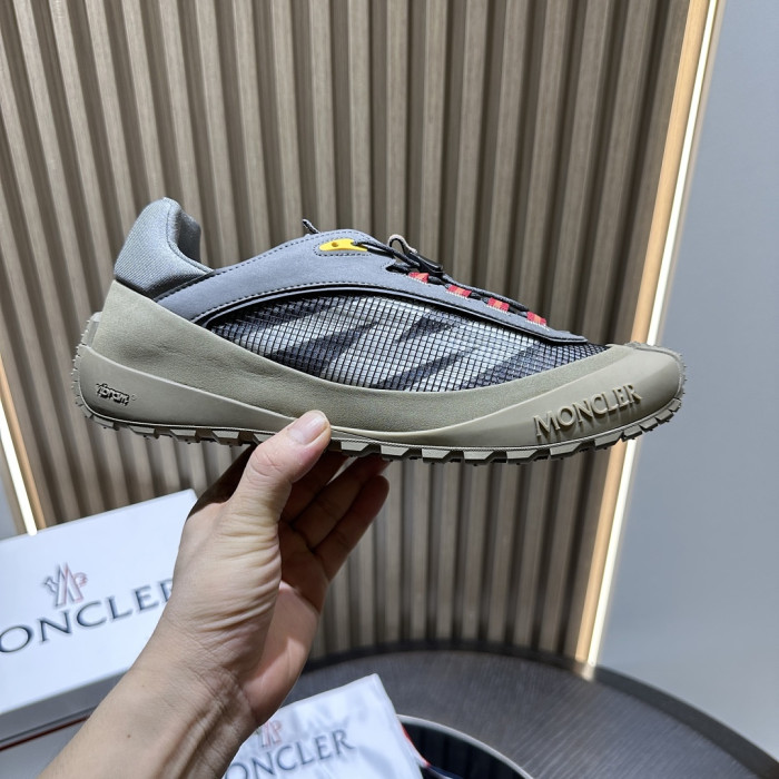 MONCLER SNEAKER 15