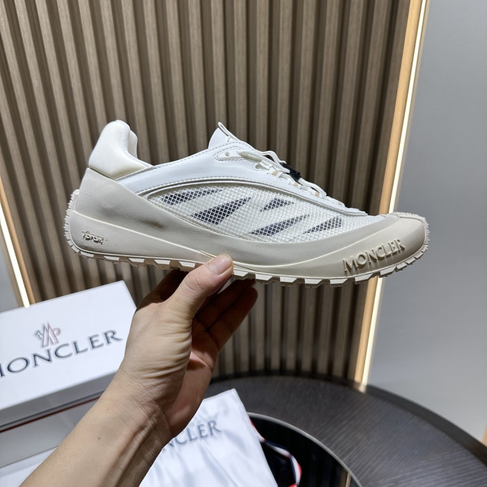 MONCLER SNEAKER 16