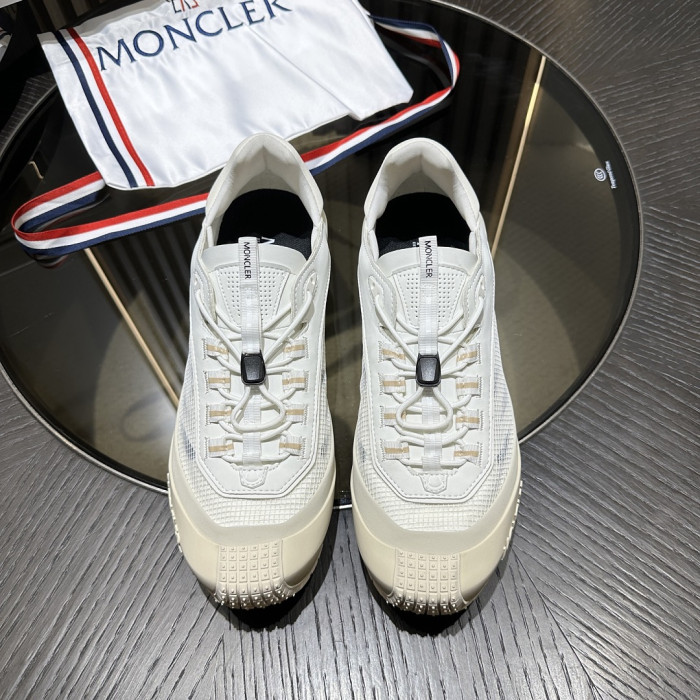 MONCLER SNEAKER 16