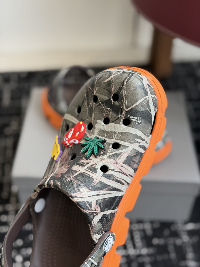 Ba1en*iaga Sandal 48