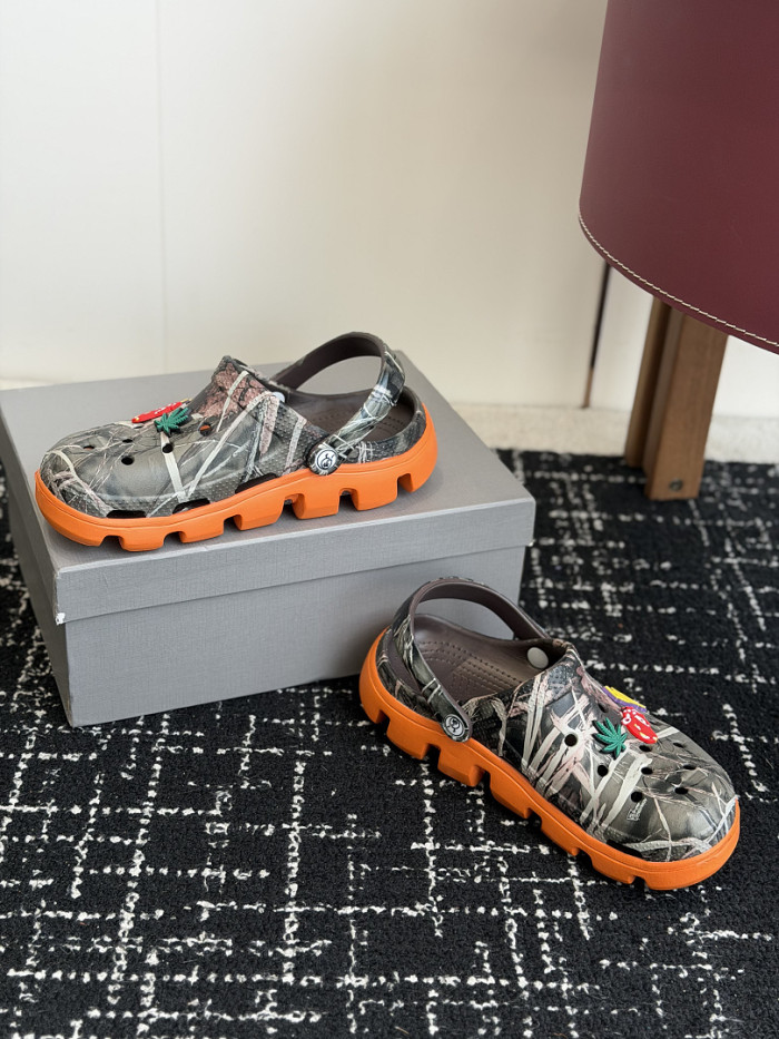 Ba1en*iaga Sandal 48