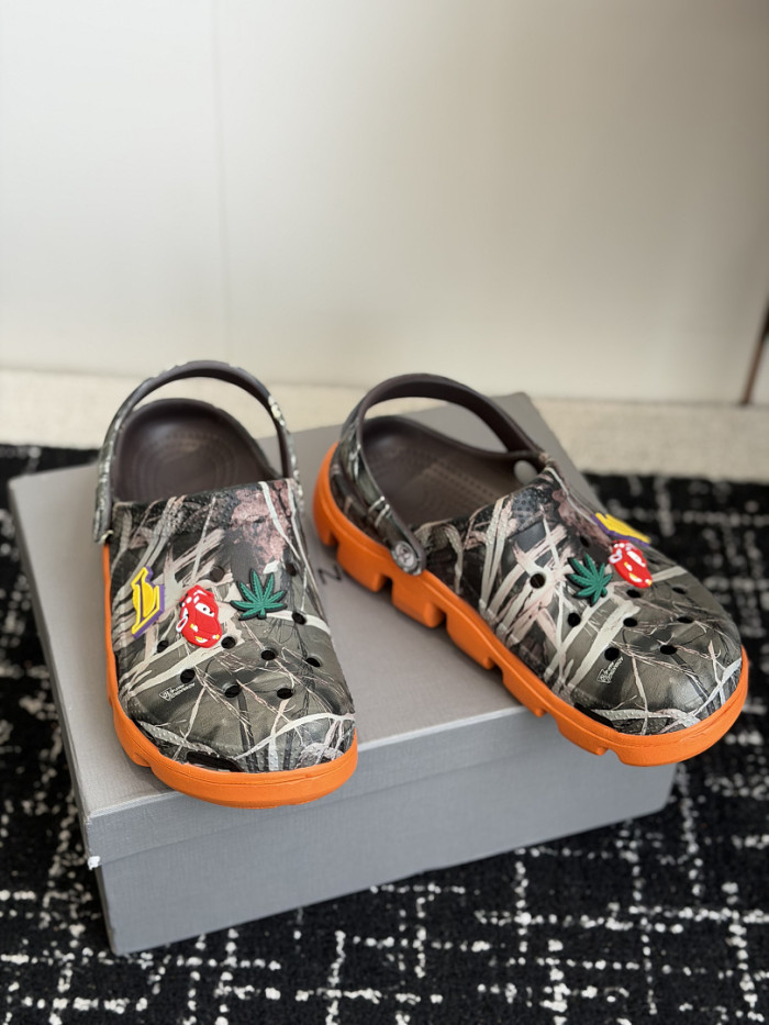 Ba1en*iaga Sandal 48